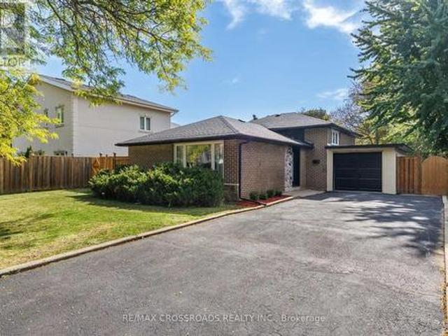 184 Laverock Avenue, Richmond Hill, ON, L4C 4K3 house for sale | Listing ID N13834 | Royal LePage