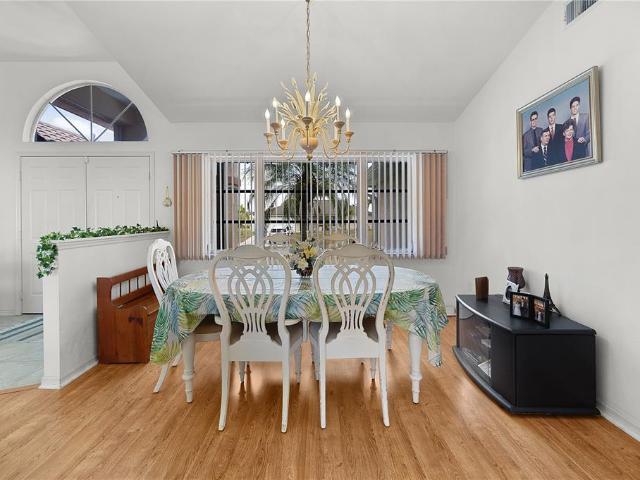 184 Mark Twain Ln, Rotonda West, FL 33947 | MLS #A4690