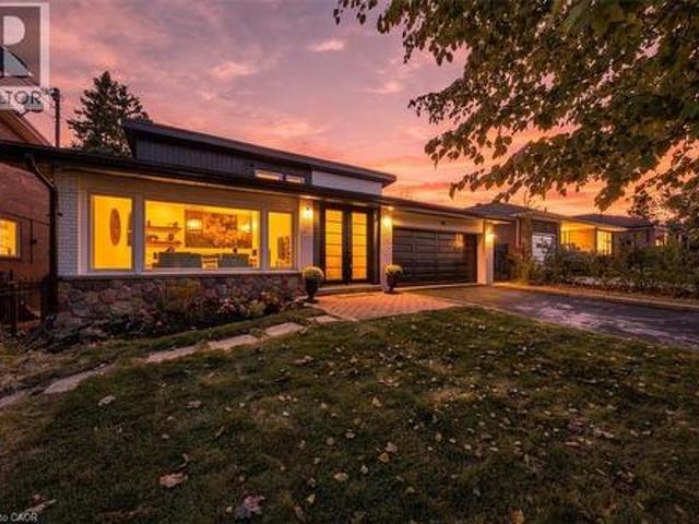 184 Torresdale Avenue, North York, ON, M2R 3E4 house for sale | Listing ID 40868 | Royal LePage