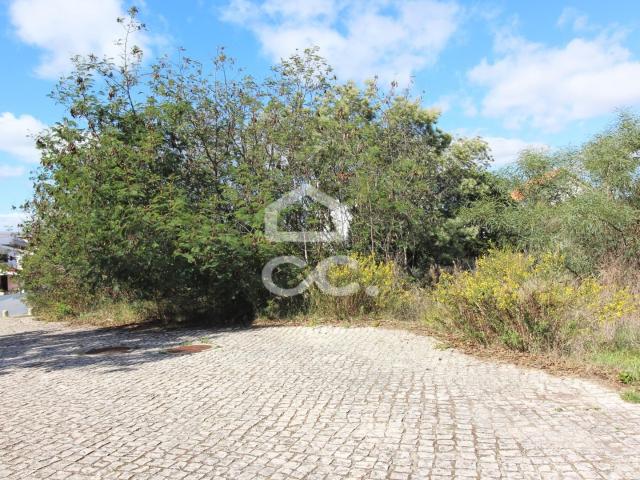 184m2 para Construção, nos Capuchos