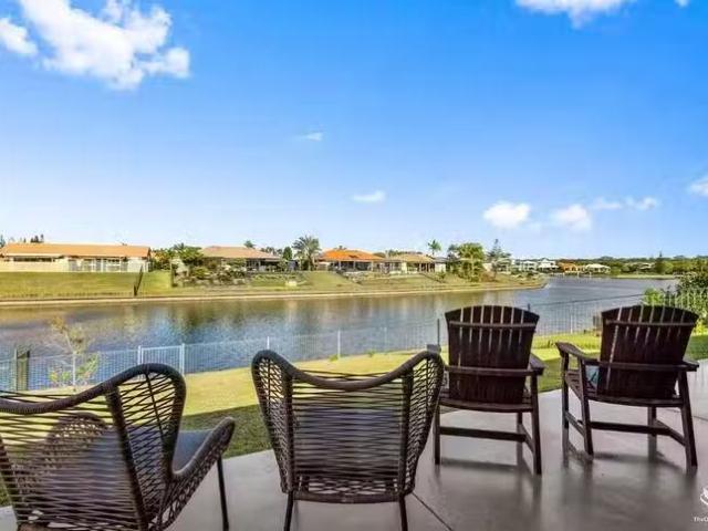185/4 Melody Court, Warana, QLD 4575