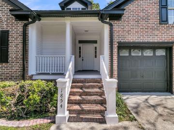 1854 Oleander Court