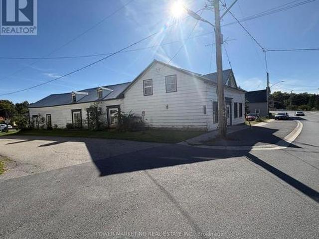 18556 Dundas Street, South Glengarry, ON, K0C 1S0 house for sale | Listing ID X13807 | Royal LePage