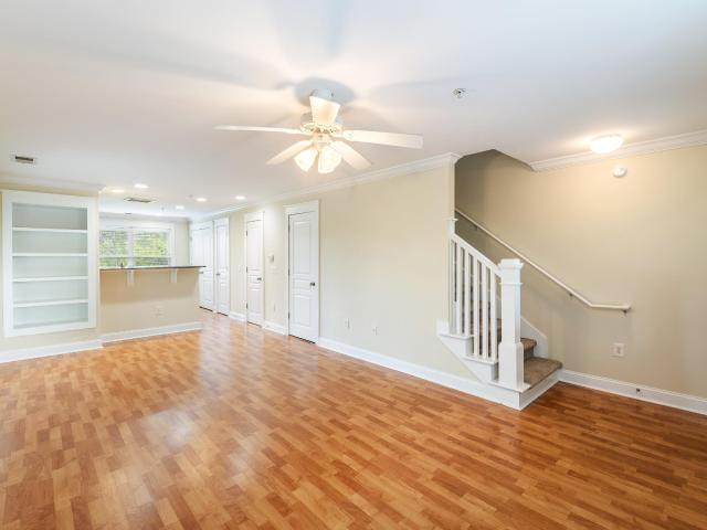 1855 candlewood ct 201