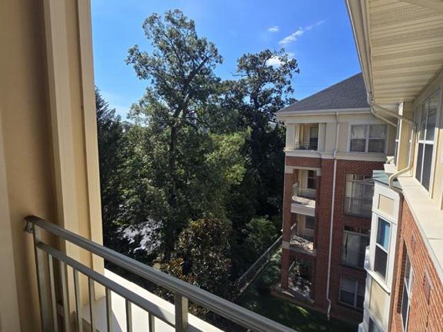 1855 Stratford Park Place # 416