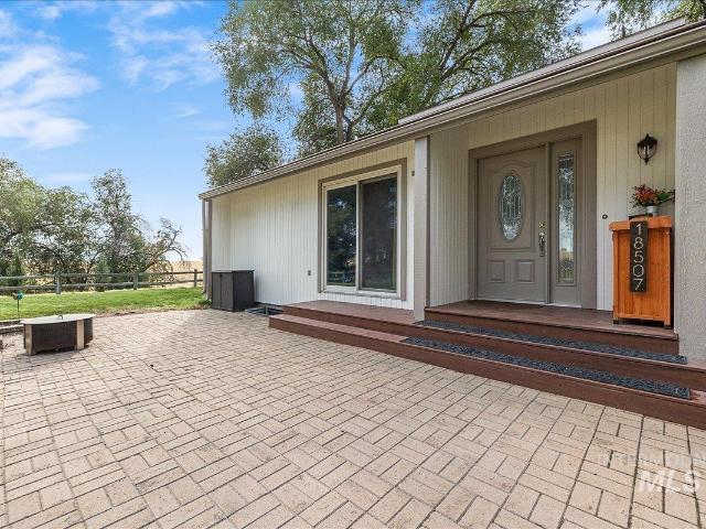 18507 Goodson Road