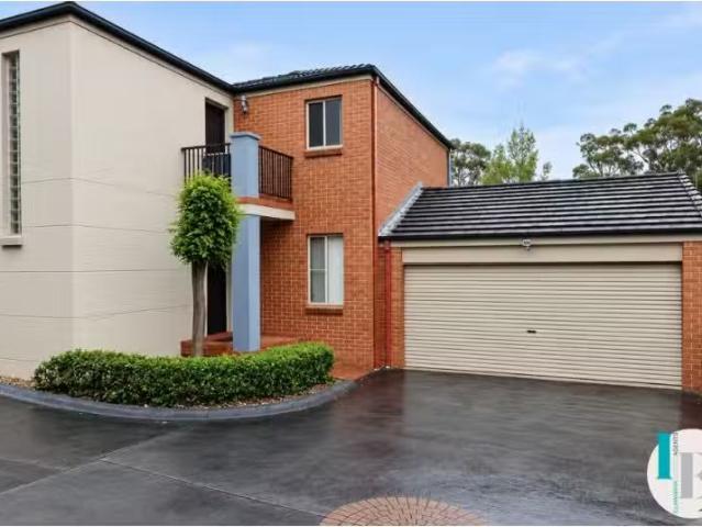 18/50 Urunga Parade, Wollongong Townhouse for rent Listed by.
