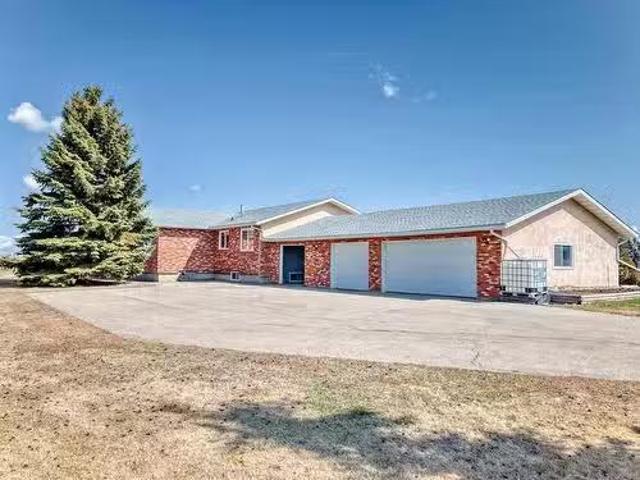 1850 232 Avenue, Edmonton, AB, T5Y 6J2 commercial for sale.