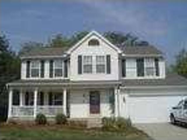 $1850 / 4br 2300ftÂ² 4 br,2.5 bath, partial finished basement