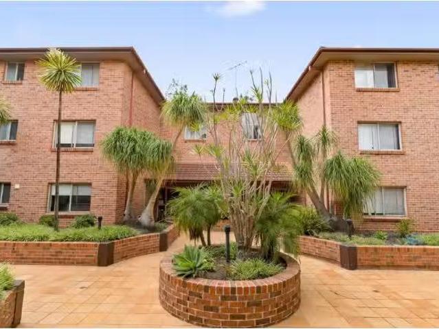 18/513 Chapel Road, Bankstown Apartment for rent Listed by Ta.