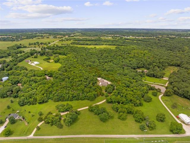 18511 th St, Tonganoxie, KS 66086 | MLS #2559