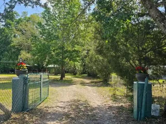 18520 Wildlife Trail #N/A, Other City In The State Of Florid.