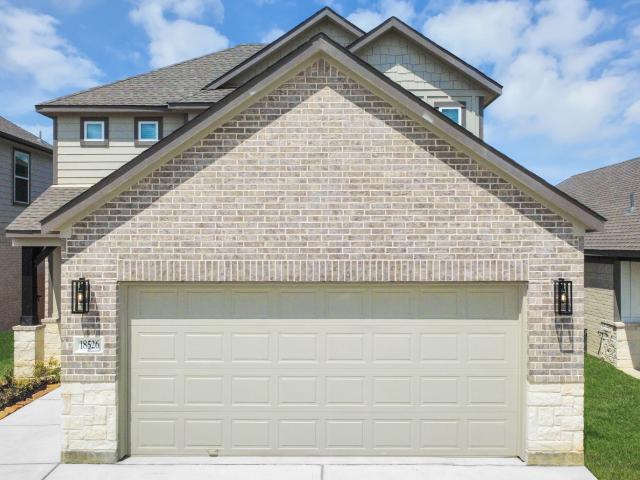 18526 Athena Flower Drive