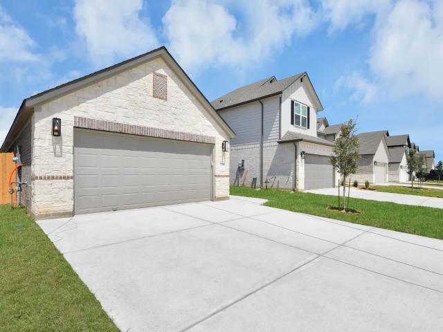 18534 Athena Flower Drive