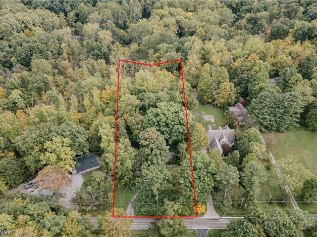 18535 Geauga Lake Road
