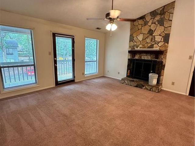 1853 Tryon Drive 8