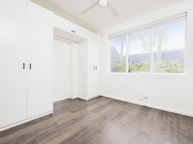 18/53 55 Napier Street, Fitzroy VIC 3065