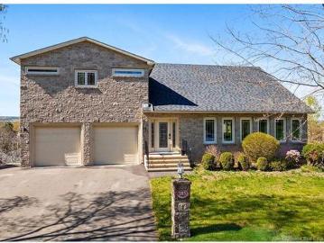 185 Coburn Crt, Fredericton, NB, E3B 7A6 house for sale | Listing ID NB137552 | Royal LePage