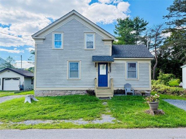 185 Cronk Ln, Grand Gorge, NY 12434