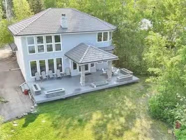 185 Birchcliff Road, Birchcliff, AB, T4S 1R6 house for sale.