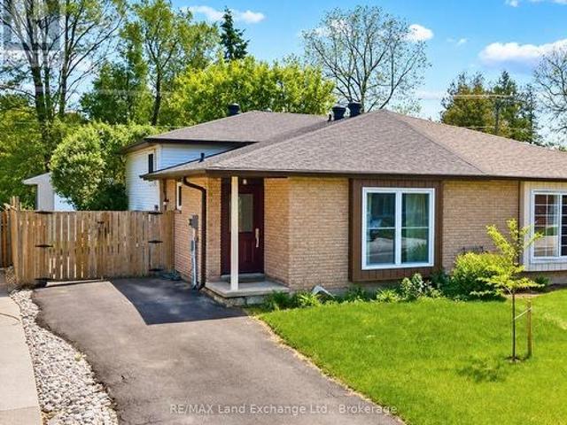 185 Bricker Street, Saugeen Shores, ON, N0H 2C1 house for sale | Listing ID X13709 | Royal LePage