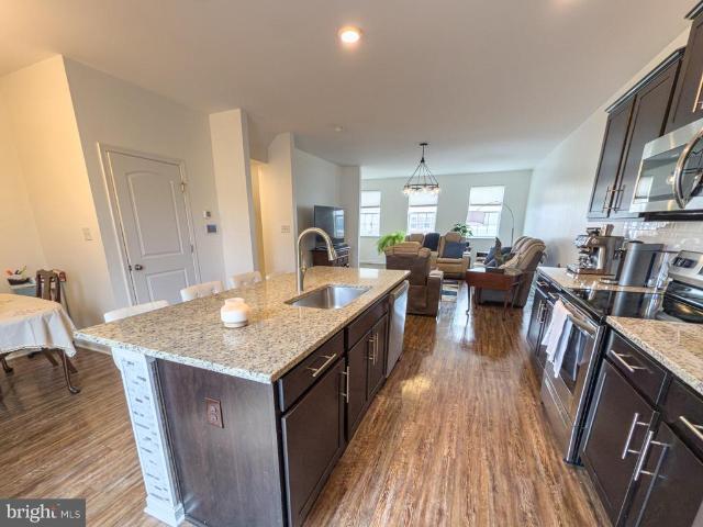 185 Drexel Court
