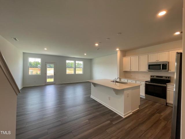 185 Lundy Lane