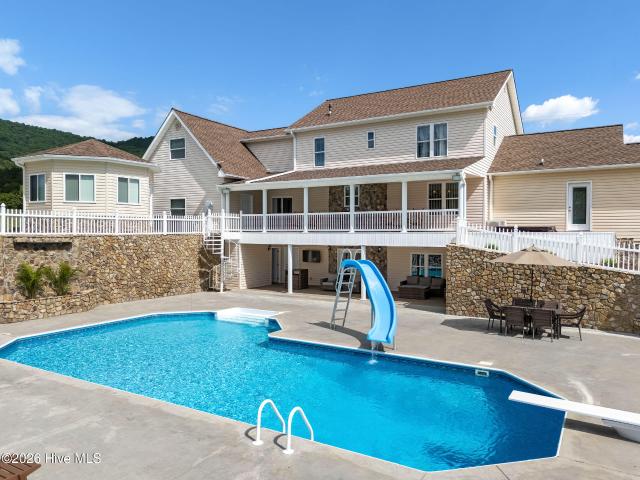 185 Lunsford Road
