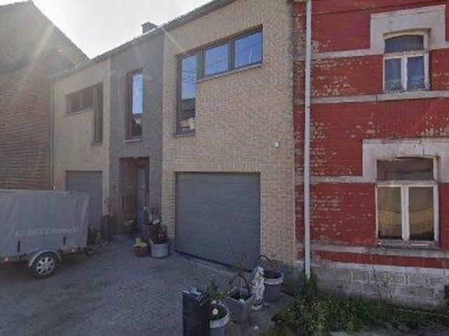 185 m2 apartment for rent in Landen