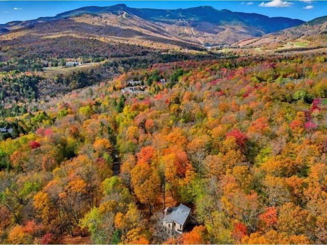 185 Maple Road, Stowe, US, VT