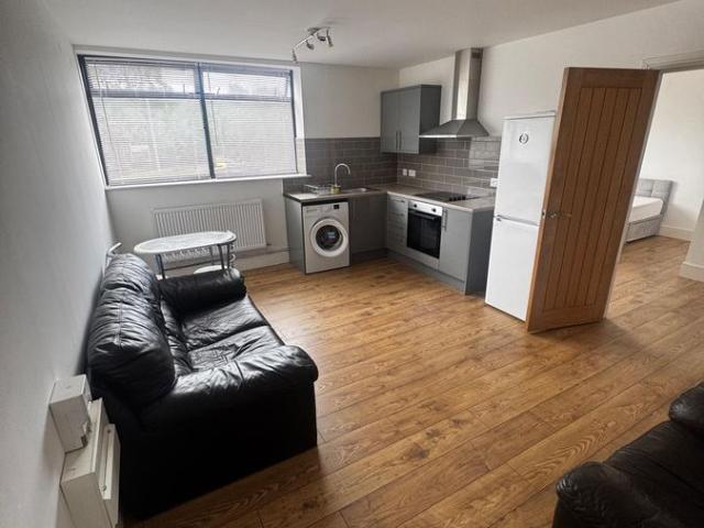 185 Scotia Road ST6, 1 bed flat to rent, £825 pcm | PrimeLocation