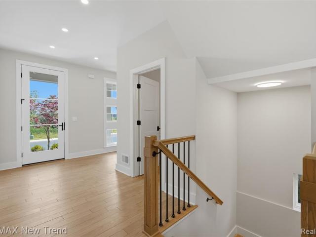 185 Summit View Court
