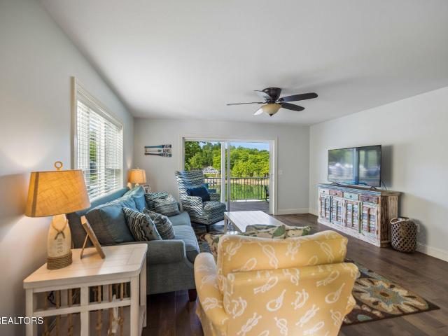 185 W Deer Village Lane B