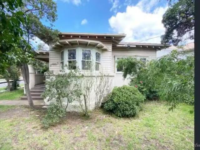 185 Wood Street, Preston VIC 3072 House Auction