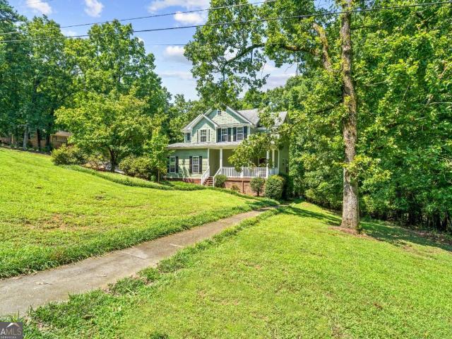 185 Thornwood Drive SE