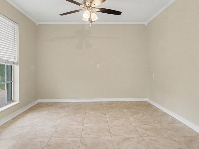 1864 Bimini Way