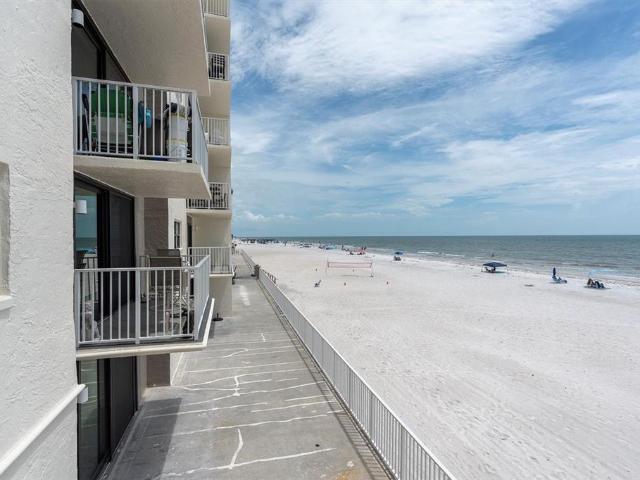 18650 Gulf Blvd, Unit 203, Indian Shores, FL 33785 | MLS #TB8382