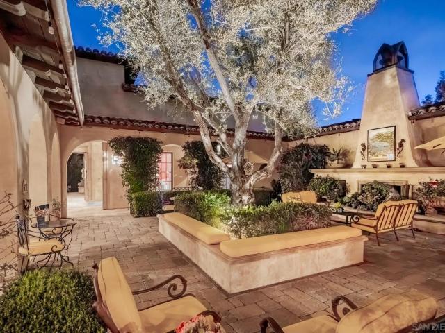 18669 Via Catania, Rancho Santa Fe, CA 92091 | MLS #260006