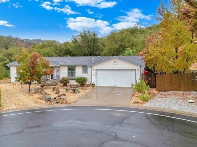 18679 Vista DR