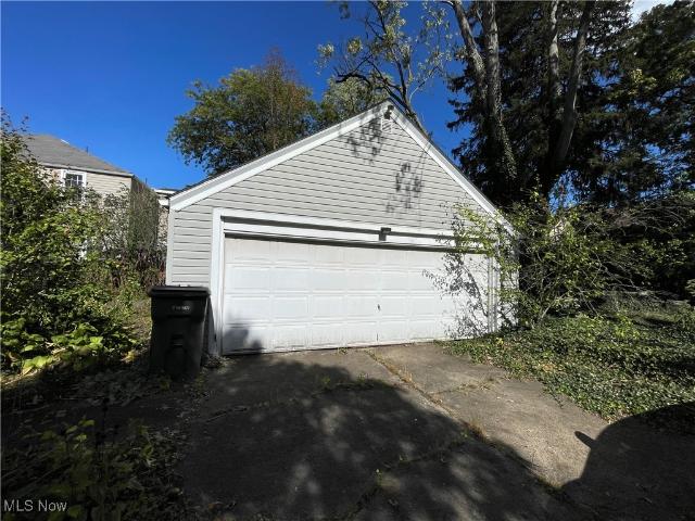 1867 Coronado Avenue