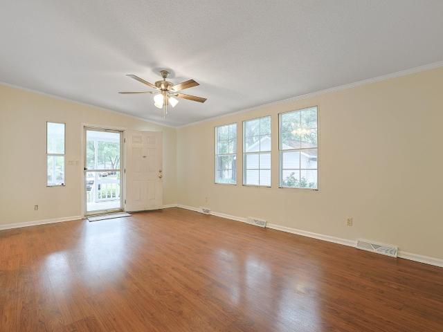 1867 Willow Oak Dr