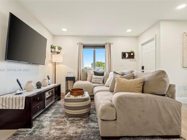 18606 SW 100th Ave, Unit 18606, Cutler Bay, FL 33157 | MLS #A11639