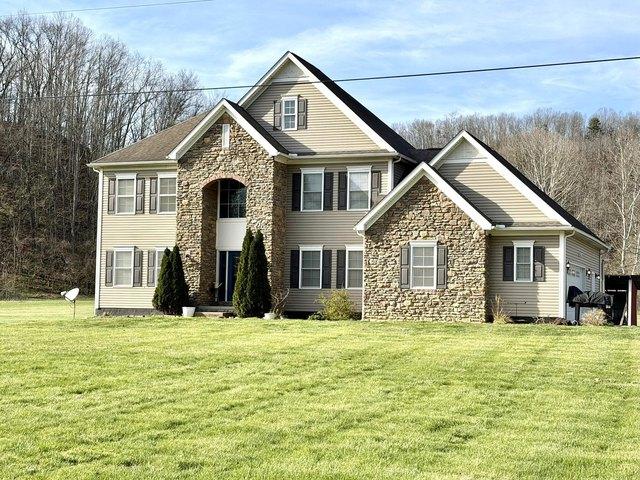 1860 Brushy Rd, Greenup, KY 41144