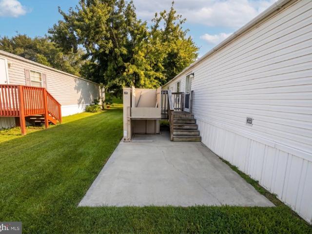 1860 John Drive # 202