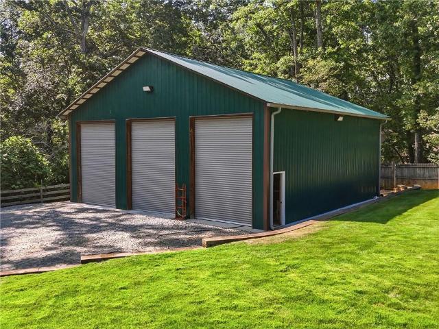1860 W Elmwood Drive