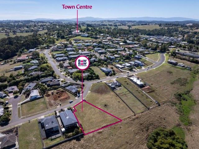 1860m² Titled Allotment with Stunning Outlook & Services Available