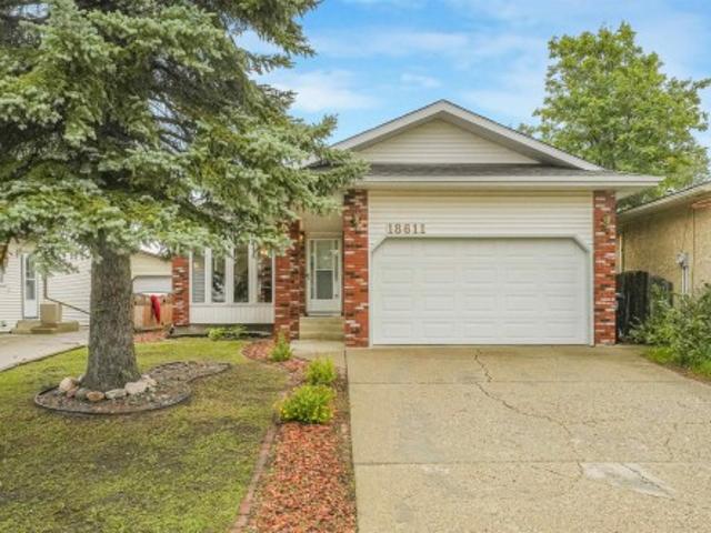 1861 Avenue Nw, Edmonton, AB, T6M 2A2 house for sale | Listing ID E4500 | Royal LePage