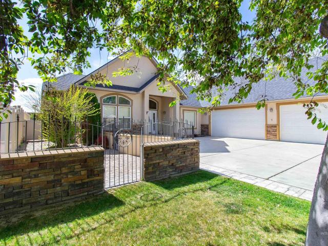 1861 Canyon Park Ct