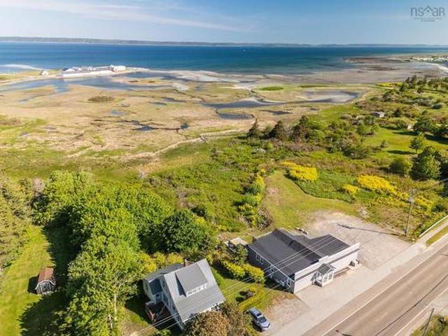 1861 Highway 1, Church Point, NS, B0W 1M0 house for sale | Listing ID 202614 | Royal LePage
