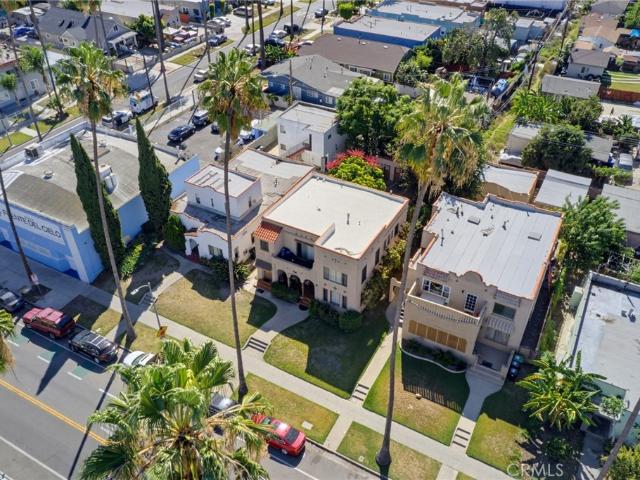 1862 W 54th Street